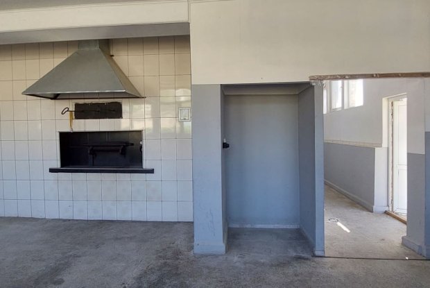 Image No.25-1 Bed Property for sale