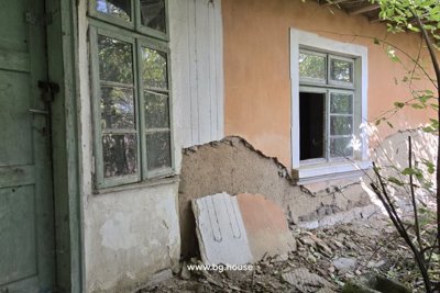 Bulgarian house for sale in Pomoshtitsa village (11)