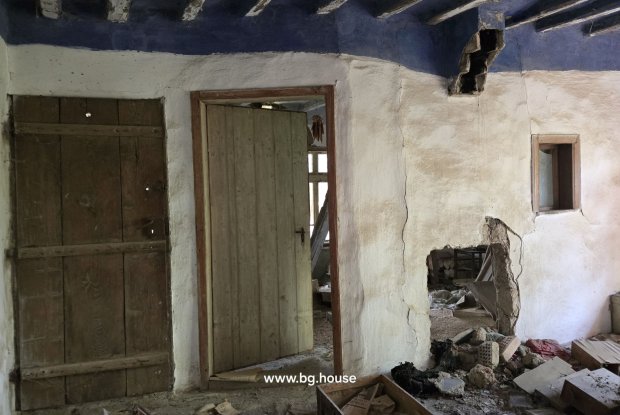 Image No.20-3 Bed House for sale
