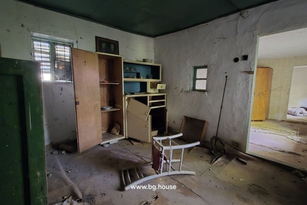 Image No.26-3 Bed House for sale