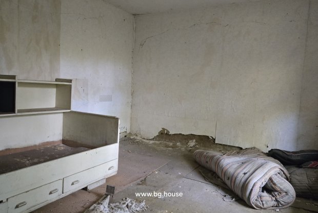 Image No.28-3 Bed House for sale
