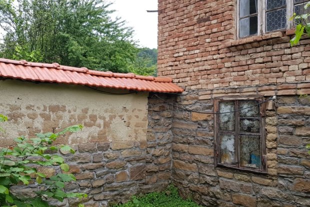 Image No.11-3 Bed House for sale