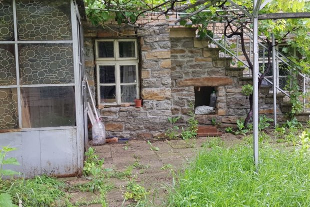 Image No.12-3 Bed House for sale