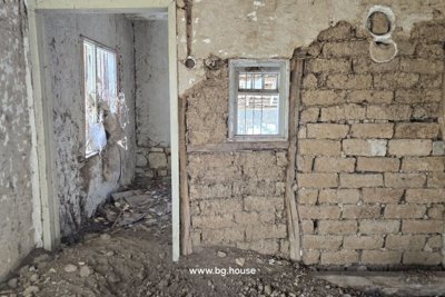 Cheap Bulgarian investment for sale with 4090m2 land (22)