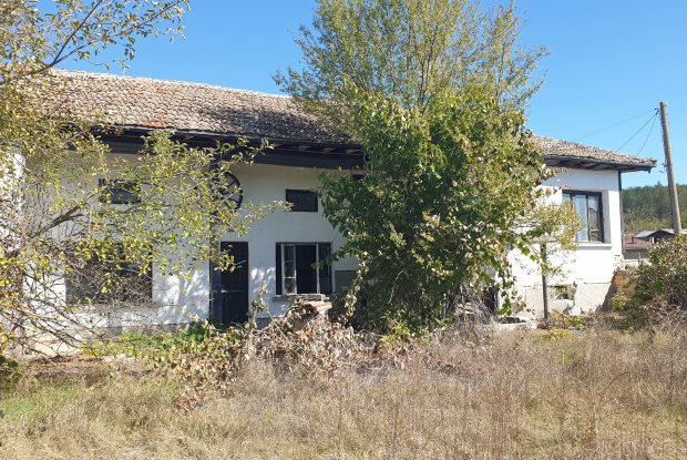 Image No.7-2 Bed House for sale