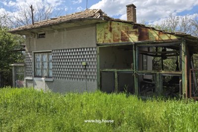 Cheap Bulgarian property for sale in village Dolets (43) – Copy