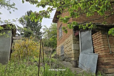 Bulgarian fairy home for sale in village Gorsko Ablanovo (7)