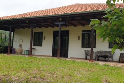 Cozy Bulgarian home for sale in lovely village Lomtsi (40)