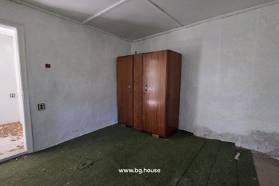 Bulgarian house with a garden in Shirokovo (47) – Copy