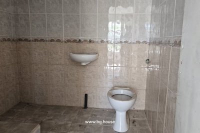 Bulgarian house with a garden in Shirokovo (51) – Copy