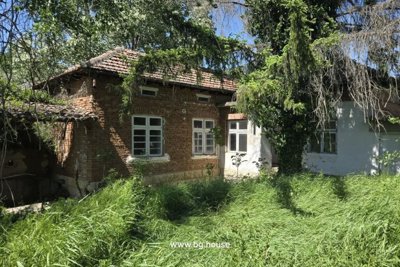 Bulgarian house with a garden in Shirokovo (6) – Copy