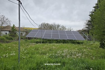 Bulgarian Spacious house with photovoltaic system (37)