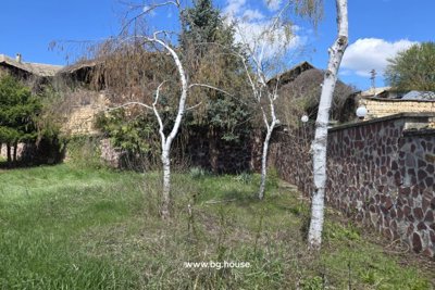 Beautiful Bulgarian estate for sale in village Osikovo (60)