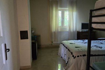 Bulgarian house with 4 bedrooms and a swimming pool for sale (41)