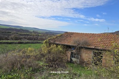 Bulgarian house for sale with stunning views (65)