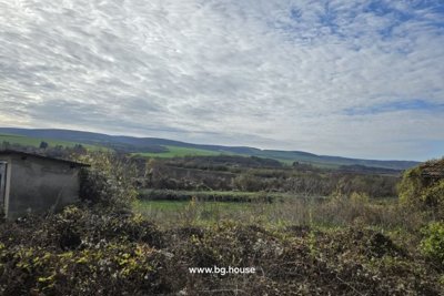 Bulgarian house for sale with stunning views (11)