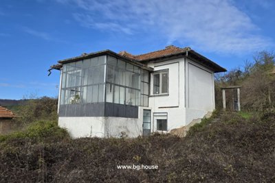 Bulgarian house for sale with stunning views (20)