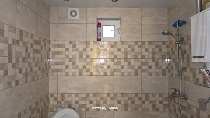 Image No.11-3 Bed House for sale