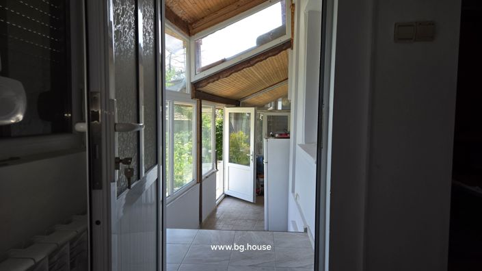 Image No.22-3 Bed House for sale