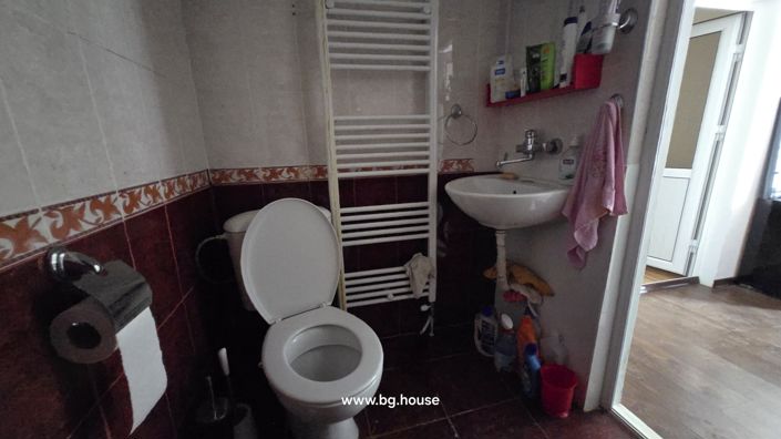 Image No.28-3 Bed House for sale
