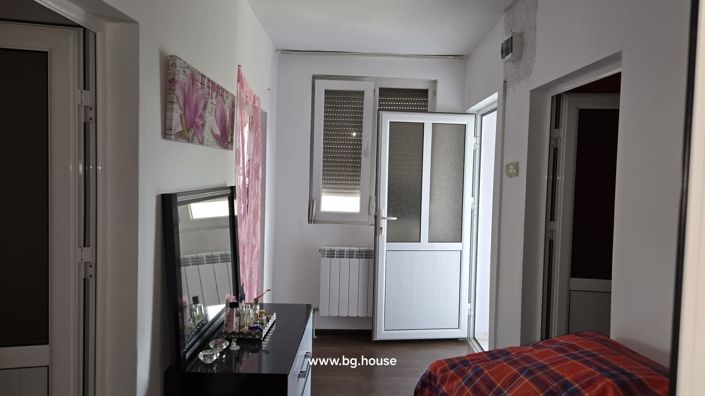 Image No.29-3 Bed House for sale