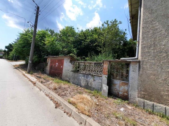 Image No.17-4 Bed House for sale