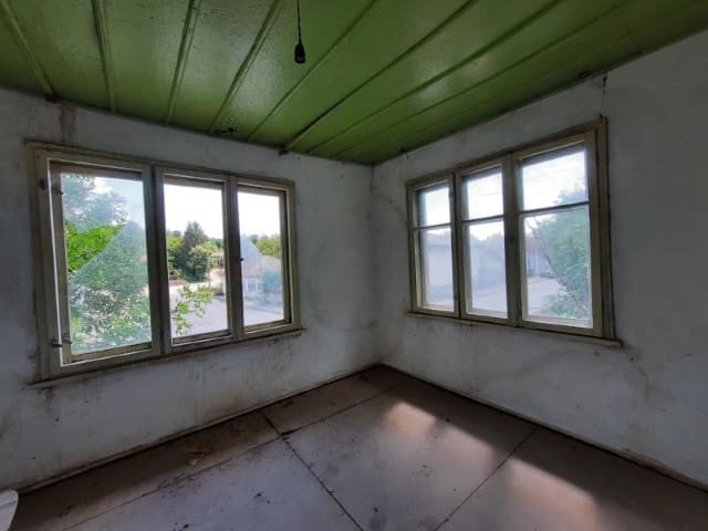 Image No.23-4 Bed House for sale
