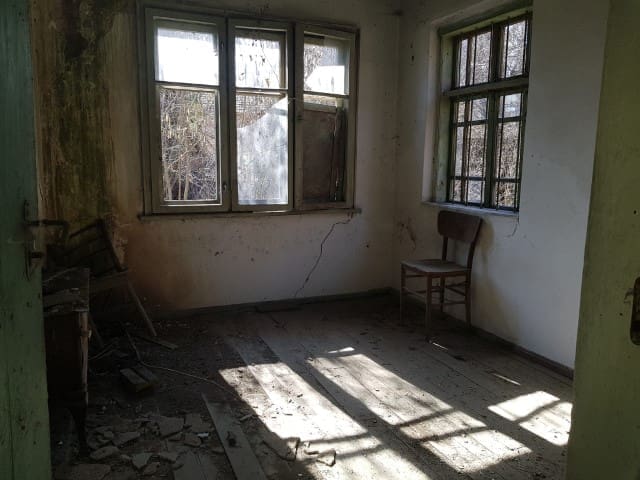 Image No.28-4 Bed House for sale