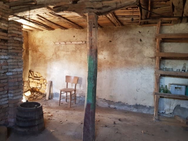 Image No.9-4 Bed House for sale