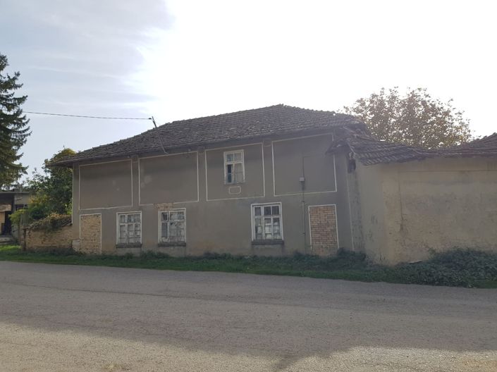 Image No.11-3 Bed House for sale