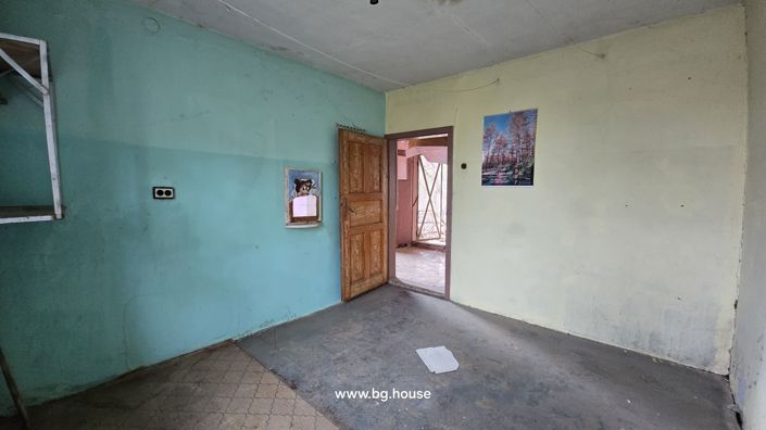 Image No.16-3 Bed House for sale