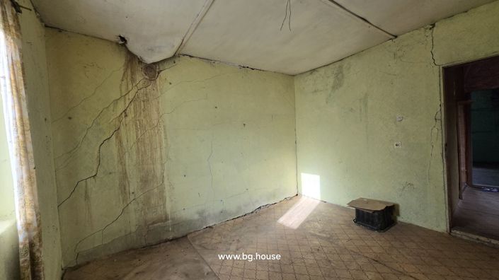 Image No.19-3 Bed House for sale