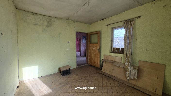 Image No.20-3 Bed House for sale