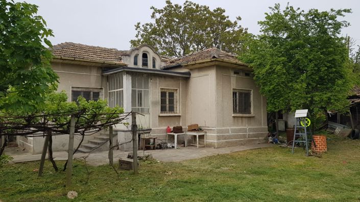 Image No.9-2 Bed House for sale