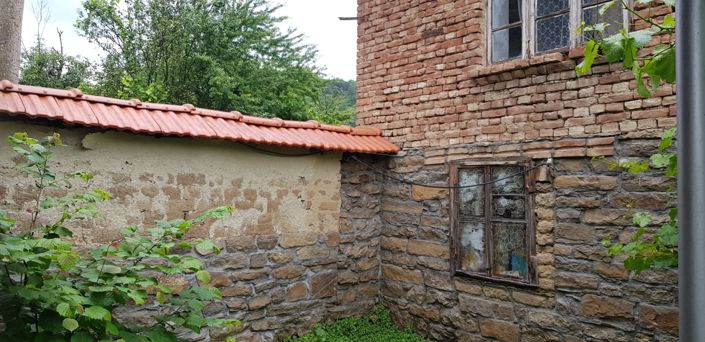 Image No.11-3 Bed House for sale