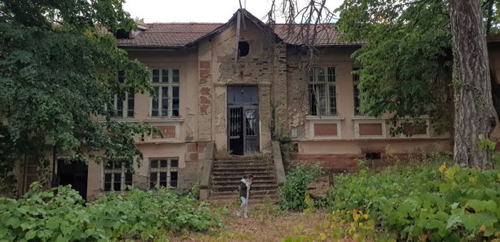 Image No.21-4 Bed House for sale