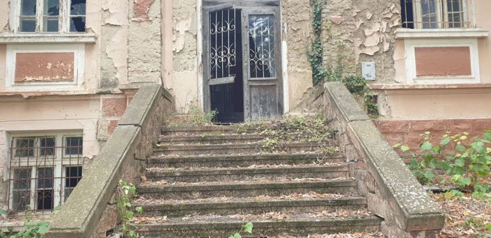 Image No.22-4 Bed House for sale
