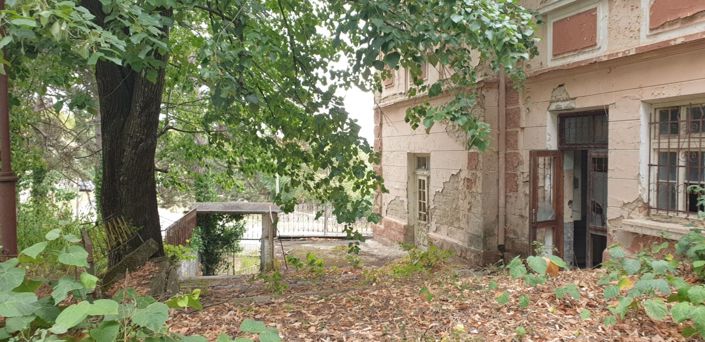 Image No.24-4 Bed House for sale