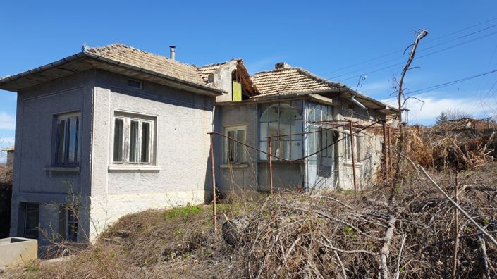 Image No.11-3 Bed House for sale