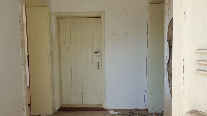 Image No.18-3 Bed House for sale