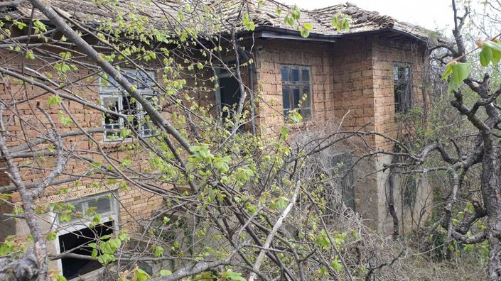 Image No.9-3 Bed House for sale