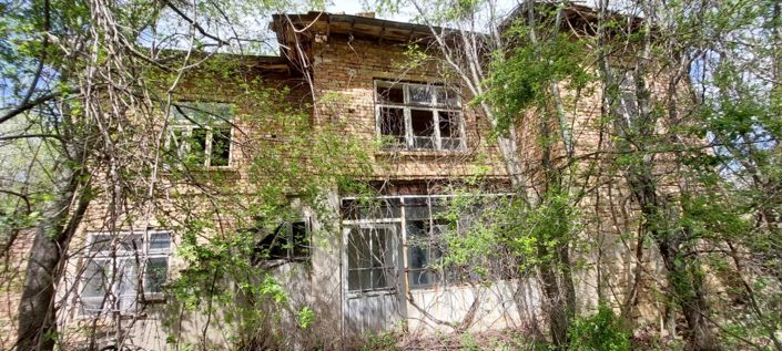 Image No.2-3 Bed Land for sale
