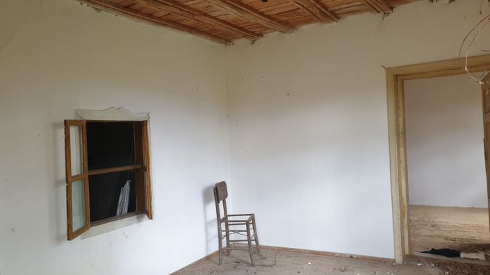 Image No.28-3 Bed Land for sale
