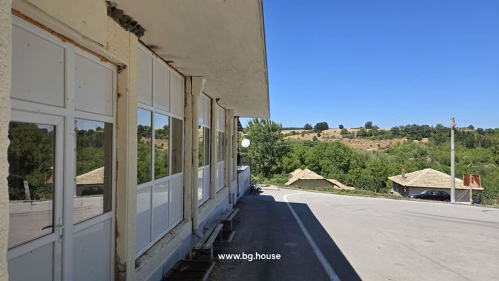 Image No.18-Commercial for sale