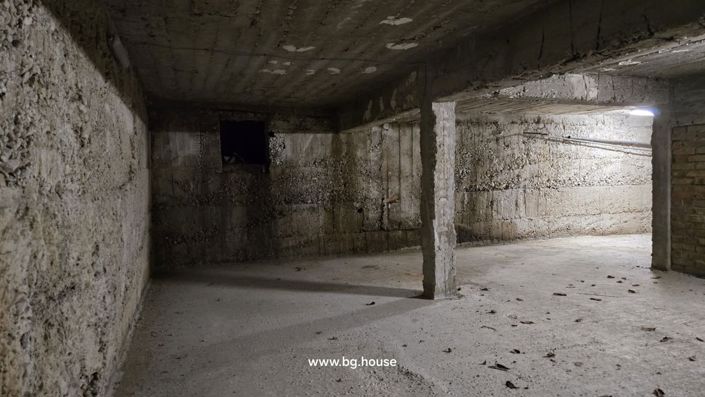 Image No.29-Commercial for sale