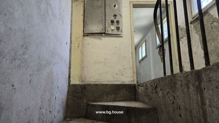 Image No.31-Commercial for sale