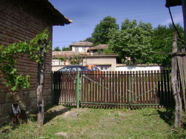 Image No.12-1 Bed House for sale