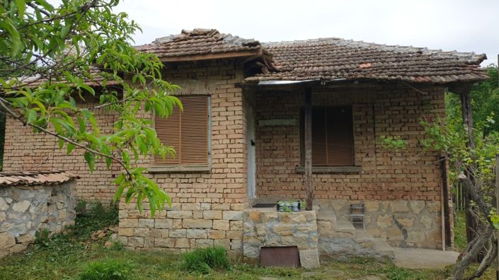 Image No.16-1 Bed House for sale