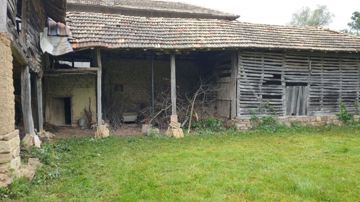 Image No.17-1 Bed House for sale