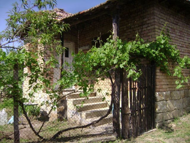 Image No.20-1 Bed House for sale